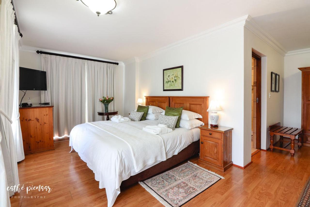 A Tuscan Villa Guest House Fish Hoek Exteriér fotografie