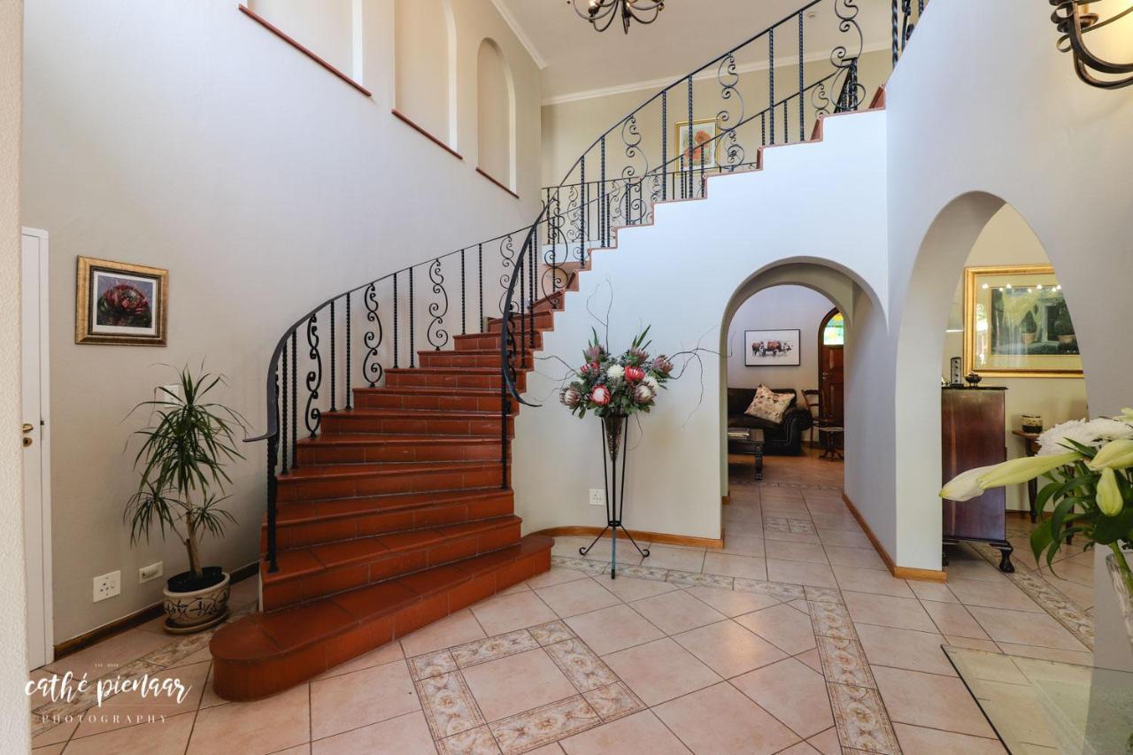 A Tuscan Villa Guest House Fish Hoek Exteriér fotografie