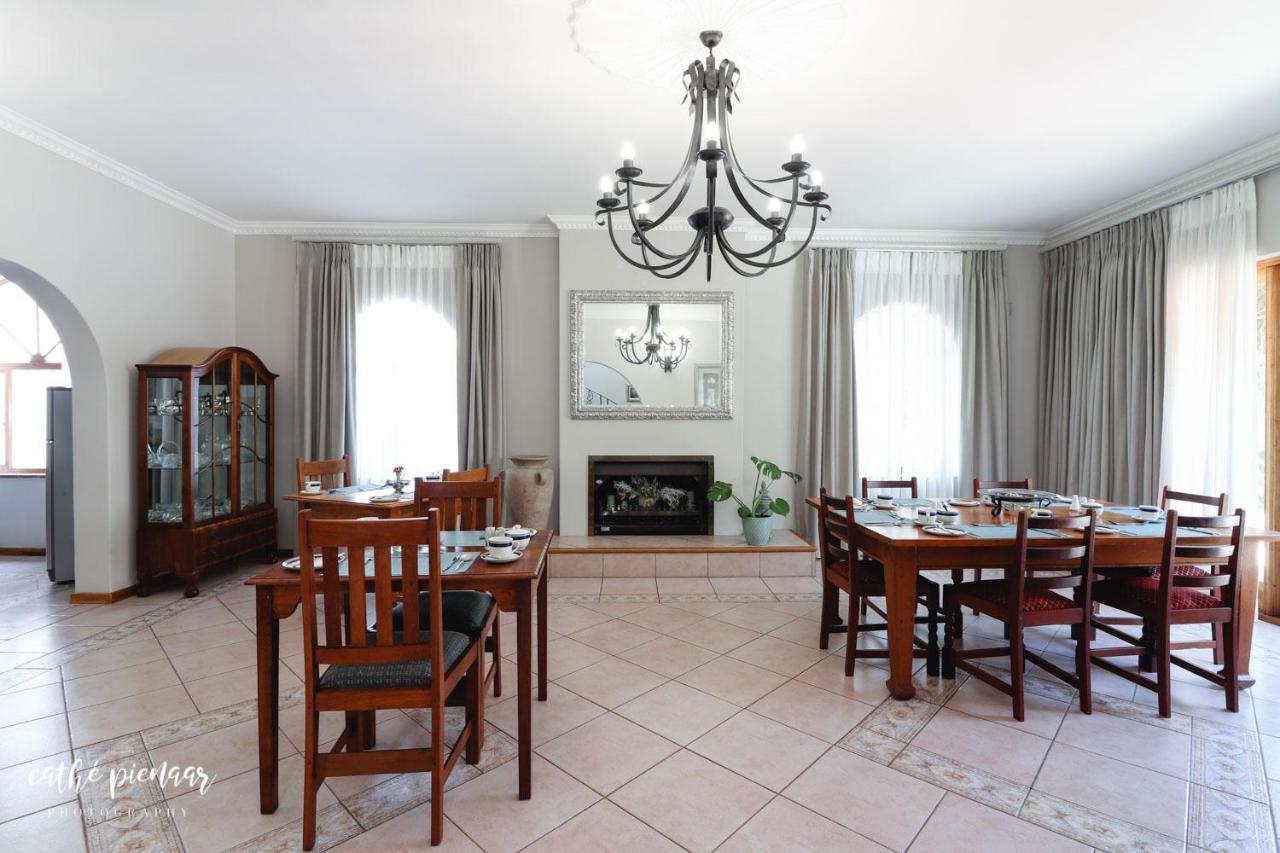 A Tuscan Villa Guest House Fish Hoek Exteriér fotografie