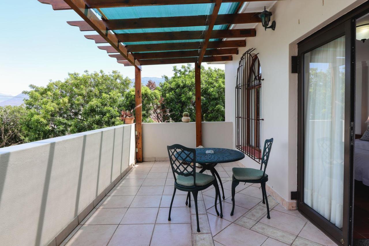 A Tuscan Villa Guest House Fish Hoek Exteriér fotografie